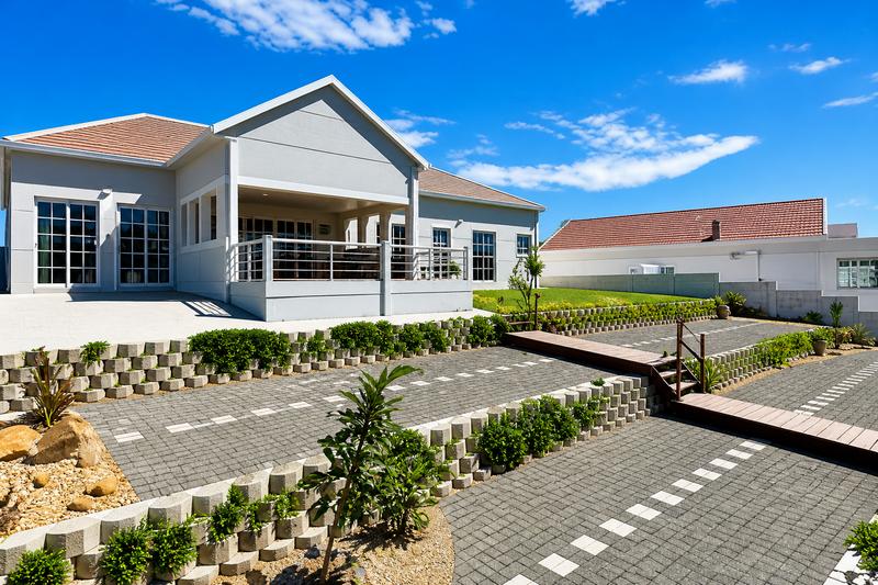 3 Bedroom Property for Sale in Port Owen Western Cape